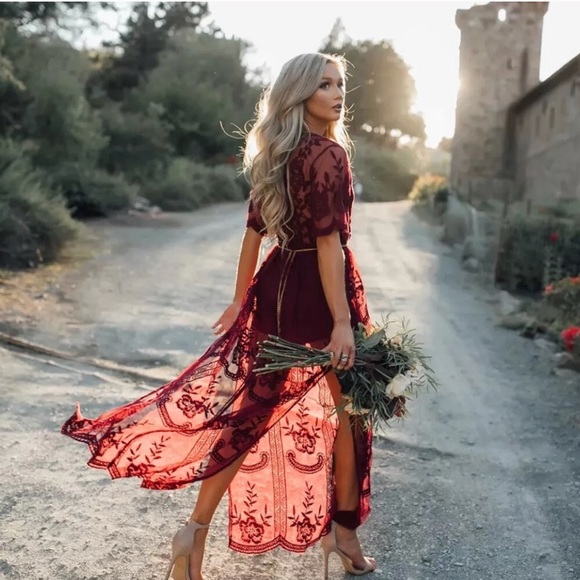 Gorgeous Lace Maxi Dress - Picture 2 of 7